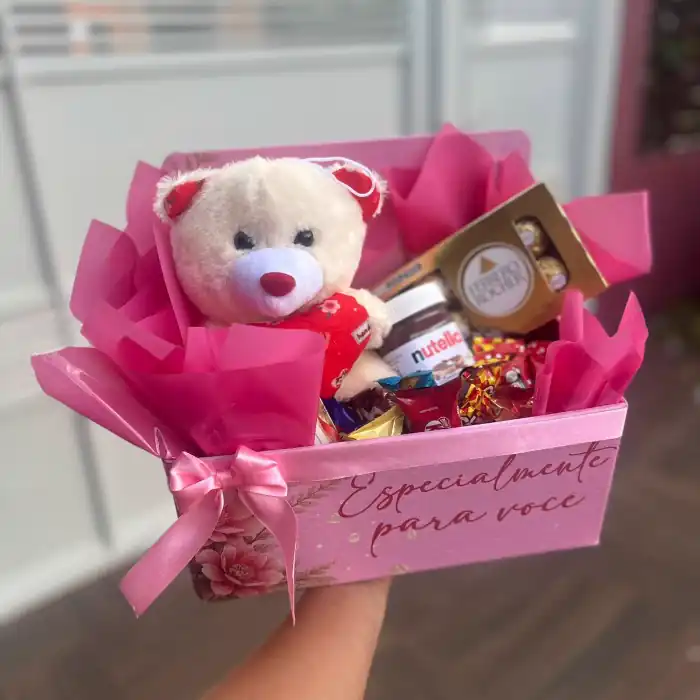 Box com Chocolates e Urso